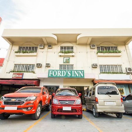 Vaccinated Staff - Oyo 465 Ford'S Inn Cebu Exteriér fotografie